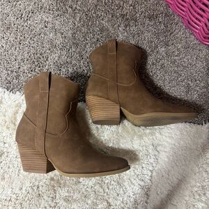 Rachel Zoe Tan Suede Western Ankle Boots